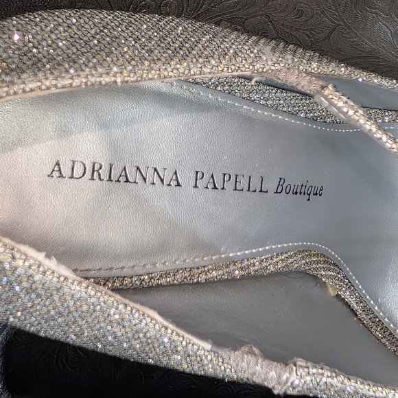 Adrianna Papell Boutique Glitter Silver Strap Pump Heels Gold Accent Sz 10 - Picture 9 of 12